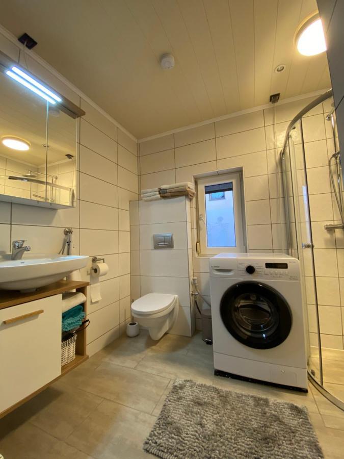 Vakantiehuis Haus Zum *